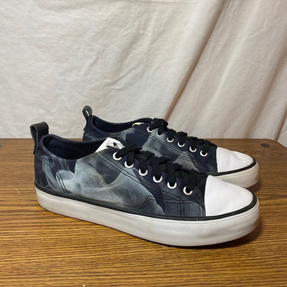 Adidas Smoke Print Sneakers Low‎ Top Lace Up Casual Shoes Mens Size 8